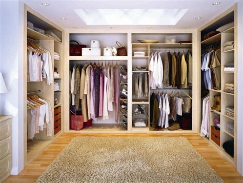 Kleiderregale, die mit wenig aufwand sehr schell gebaut werden können. Walk in wardrobes - durable and elegantly designed home ...