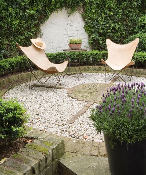 12 Alternatives To Grass For A No Mow Outdoor Space Real Homes
