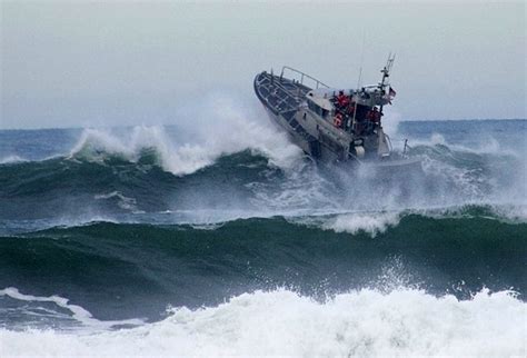 Life Saving Service Transforms To The Coast Guard Oregon Coast