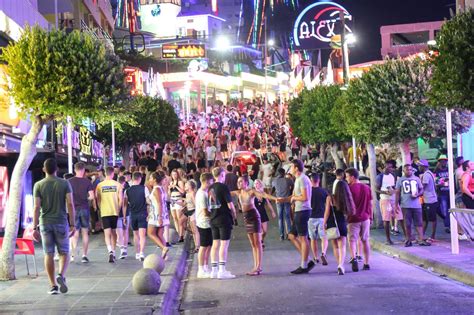 More Than 100 Boozy Revellers Fined In Magaluf For Having Sex In Public