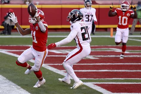 Chiefs Ride Defense To Win Clinch No 1 Seed In Afc Playoffs