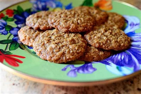 Follow this simple step by step guide with ree drummond and make any gathering into a festive. Pioneer Woman Oatmeal Cookies Recipe - Food Fanatic