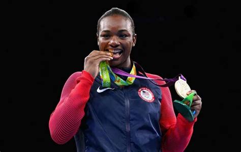 Claressa shields breaking news and and highlights for professional fighters league fight vs. Claressa Shields es la "Persona del Año" para Yahoo Sports ...