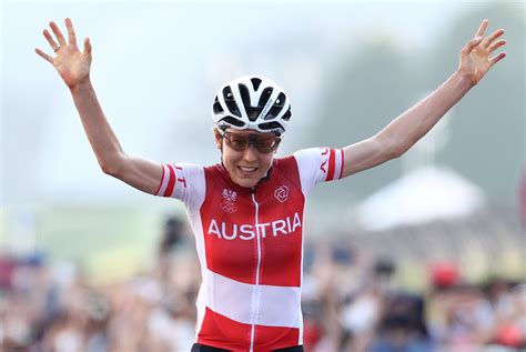 Cycling Kiesenhofer Wins Gold In Womens Road Race Reuters