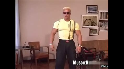 Muscle Bodybuilder Rimjob With Cumshot Greengaytube
