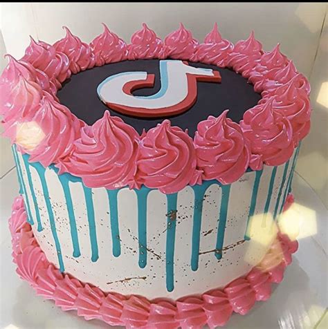 Take a look at 13 of the cutest tik tok cakes. tiktok birthday party ideas | Birthday party cake, My ...
