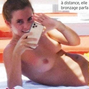 Emma Watson Topless Images Popopics Hot Sex Picture