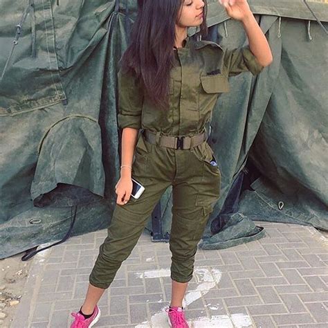 Девушки израильской армии 47 фото Екабу ру развлекательный портал