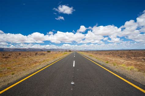 Middle Of The Road Stock Image Image Of Yellow Farm 22875413