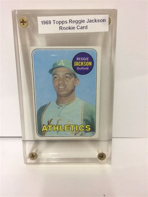 Card has no creases, wrinkles, or stains, and still has great eye appeal. 1969 TOPPS REGGIE JACKSON ROOKIE BASEBALL CARD