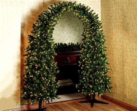 To find out how to decorate a mantel with style, we invited ourselves into three hallmark designers' homes to see each of their unique aesthetics on. Pre-lit Christmas Tree Arch - The Green Head