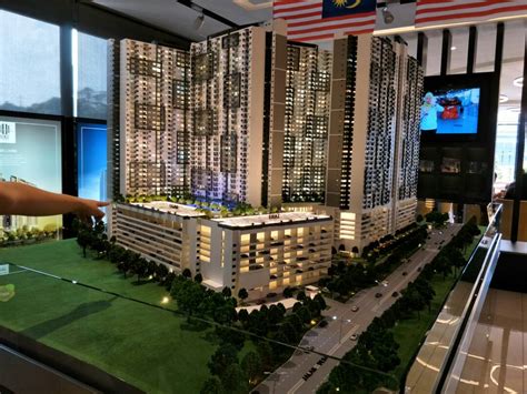 Residensi desa satumas is a leasehold apartment located in taman desa, kuala lumpur. Eyfarhan Journey: RESIDENSI DESA SATUMAS