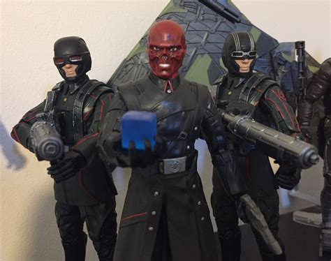 Marvel Legends Red Skull And Hydra Soldiers