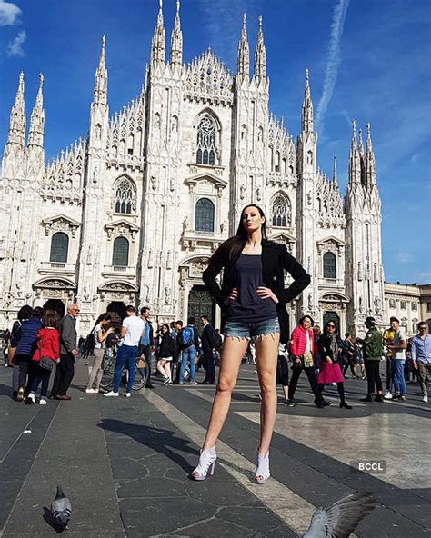 Meet This Russian Model Who Holds Guinness World Record For The Longest Legs The Etimes