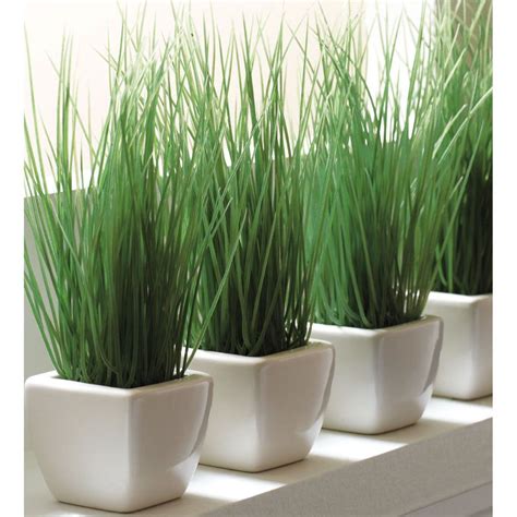 The window sill area can turn into a comfortable sofa type seat. for decorating above the kitchen cabinet (With images ...