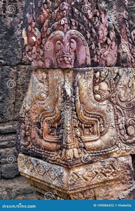 Arte Da Pedra Hindu Antiga Camboja Do Deus Khme Antigo Foto De Stock Imagem De Patrim Nio