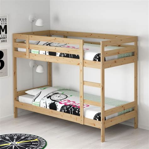 Kami juga telah menghasilkan tiga set katil dua tingkat. Katil 2 Tingkat Kayu | Desainrumahid.com