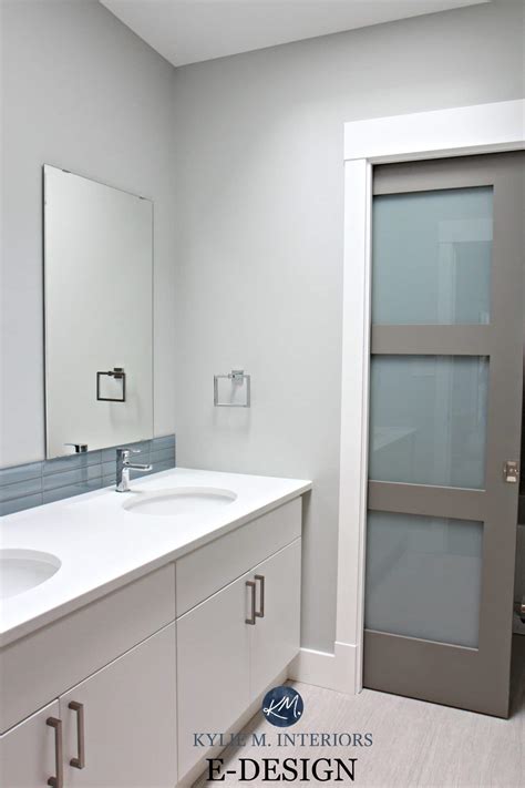 Benjamin Moore Stonington Gray And Chelsea Gray Small Bathroom Modern