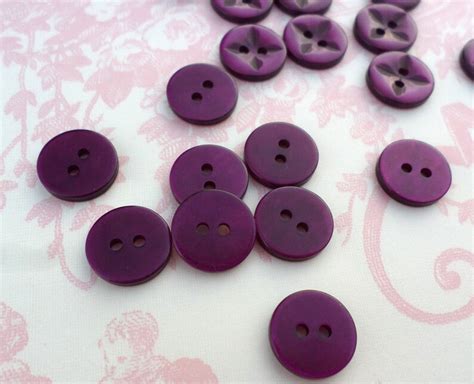 20 Purple Violet Vintage Buttons 12 Inch Sew Thru Buttons Etsy