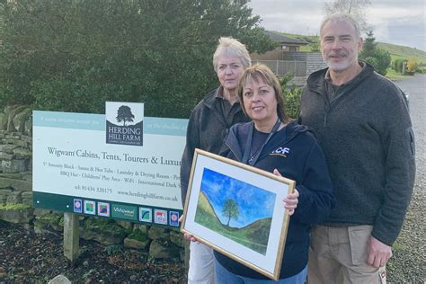 A PASTEL Painting Immortalising The Iconic Sycamore Gap Has Been