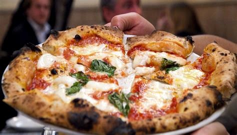 Where To Eat Best Italian Pizza In Rome Top 10 Pizzerias