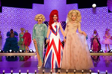 The Vivienne Everything About The First Winner Of Rupauls Drag Race