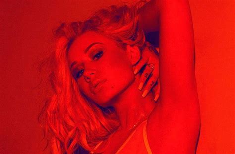 Iggy Azalea’s Ep ‘survive The Summer’ Gets Delayed Stream New Songs “kream ” Ft Tyga And “tokyo