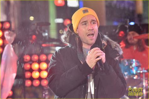 Photo Bastille New Years Eve Times Square 13 Photo 4204108 Just Jared