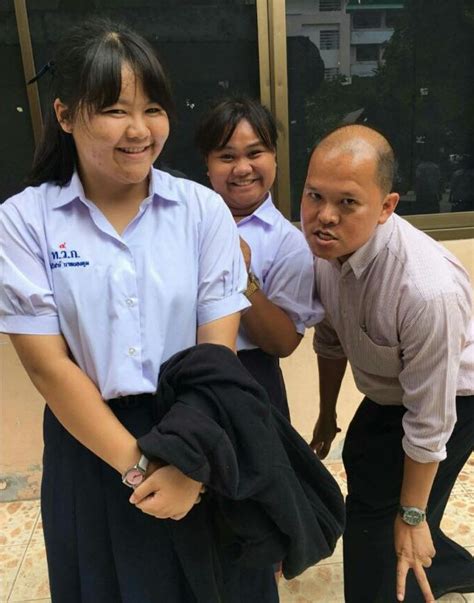 18 Year Old Thai Girl Got Rid Of Acne And Lost 44kg In Just 1 Year After Being Teased By School
