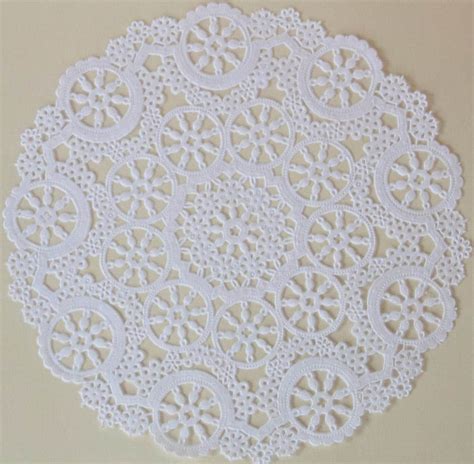 10 White Paper Doilies Medallion Lace Design 12 Inch