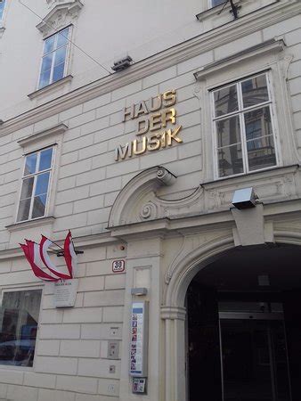 As a venue, haus der musik, hosts numerous events. Escalones musicales - Bild von Haus der Musik, Wien ...