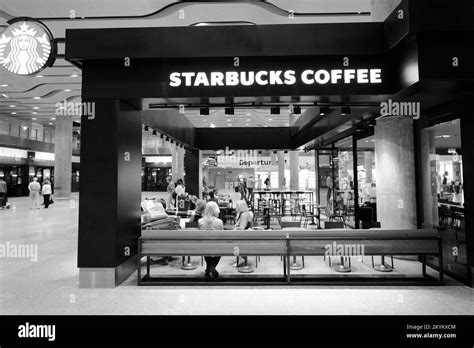 Starbucks Logo Black And White Stock Photos And Images Alamy