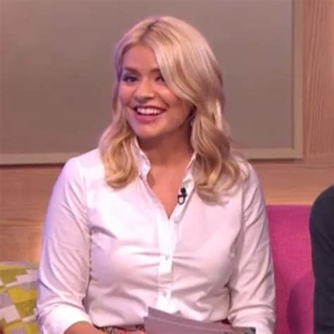Holly Willoughby Blasts Her Massive Bum On This Morning Daily Star