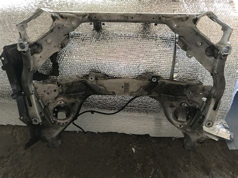 The x1 had a great handling with a precise steering, and, even if the steering was a bit heavy at lower. Jug motor BMW X1 E84 2010 2011 2012 2013 #5174631