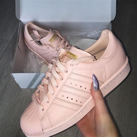 Pin By R A E 🔸 M O N R O E On Shoes Pink Adidas Adidas Shoes Women