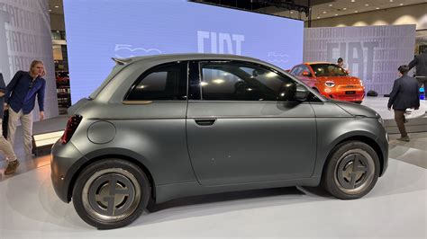 Bespoke Fiat 500e Giorgio Armani Turns The 2022 La Auto Show Into Its