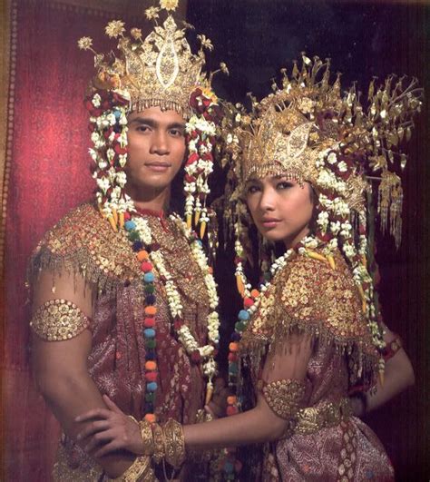 Sumatra Traditional Dresses Wedding Costumes Traditional Outfits