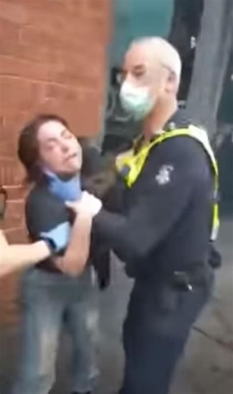 Cop Chokes A Woman Who Refused To Wear A Face Mask During Arrest On The Streets Of Melbourne