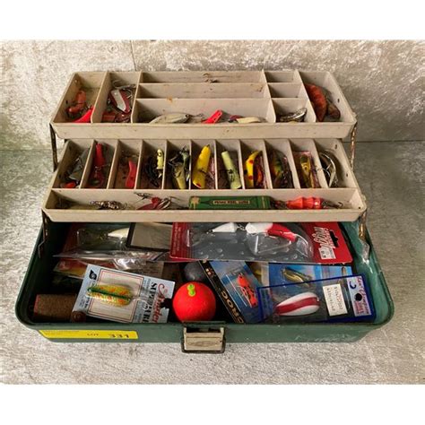 Vintage Plano Tackle Box And Contents Mostly Fresh Water Tackles