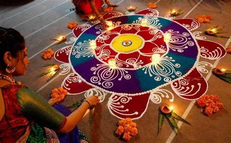 On this day people clean their homes and light bonfire to discard unused items. Decoration Ideas and Rangoli Designs for Pongal Festival