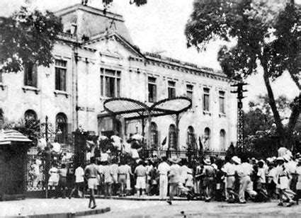 Sáng 8 tháng 1, một chính phủ y lê mới được thành lập bởi quân cách mạng, nhưng quân cách mạng thất bại tại tinh hà trong tháng 1 và tháng 2. Cách mạng Tháng 8 và Quốc khánh 2/9/1945 của nước Việt Nam ...