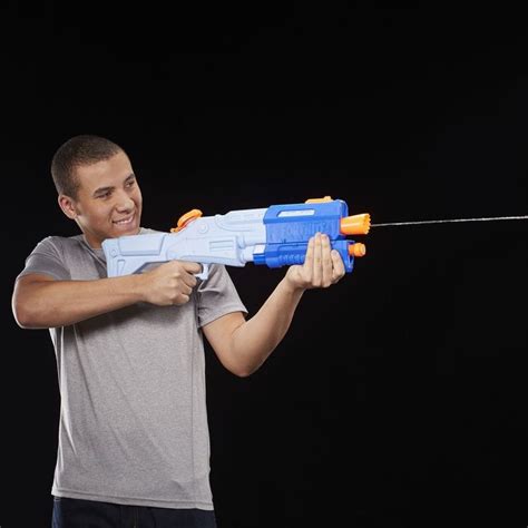 There are a total of 5 nerf guns and 3 nerf super … Hasbro Nerf Fortnite Snobby Shotty | Maxíkovy hračky