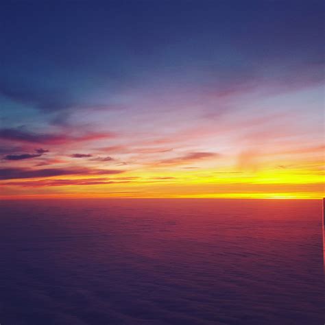 2932x2932 Airplane Dawn Dusk Flight Sunrise Sky Ipad Pro Retina Display