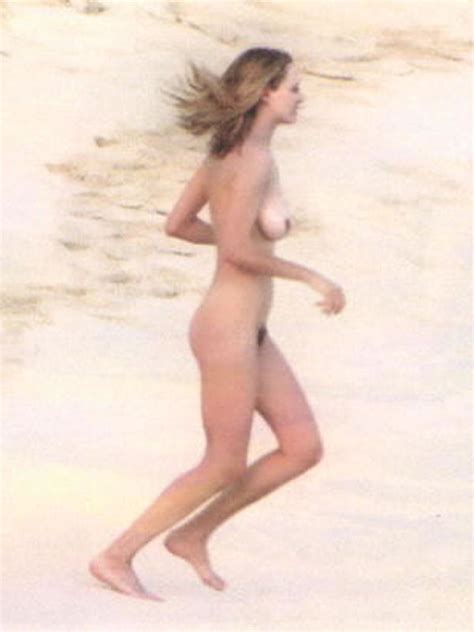 Uma Thurman On A Nude Beach The Drunken Stepforum A Place To
