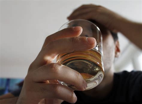 10 Signs Of Alcoholism All Pro Dad