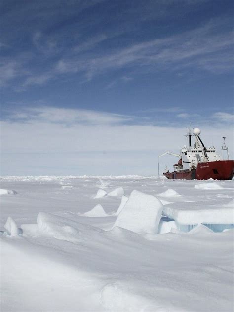 Scientists To Explore An Underwater World Near Antarctica Thats Been