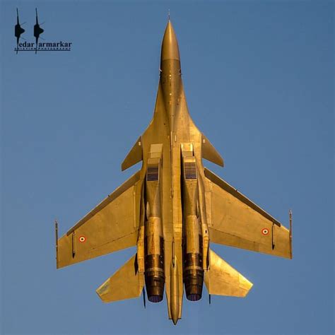 Golden Sukhoi Indian Air Force 🇮🇳 Sukhoi Su 30mki Going Vertical At