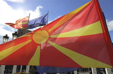 Amtlich republik nordmazedonien, mazedonisch република северна македонија. Aufnahme von EU-Beitrittsgesprächen: Berlin macht Weg für ...