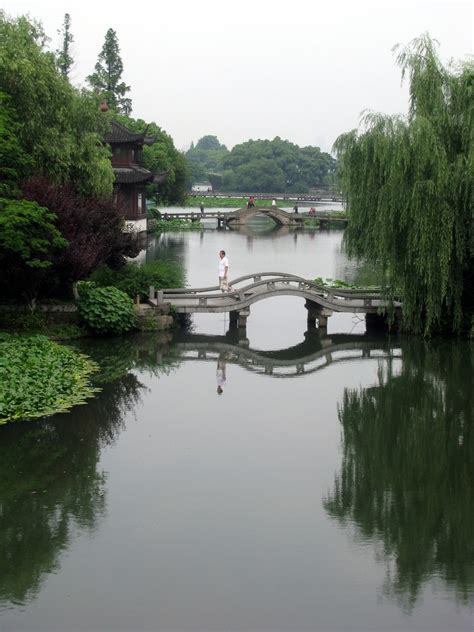 Beautiful Photos Of West Lake In Hangzhou An Imperial Retreat Boomsbeat