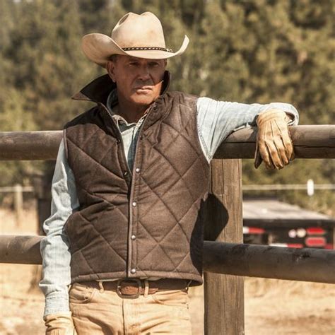Maybe you would like to learn more about one of these? Yellowstone Season 1 Recap - Details About Kevin Costner's ...